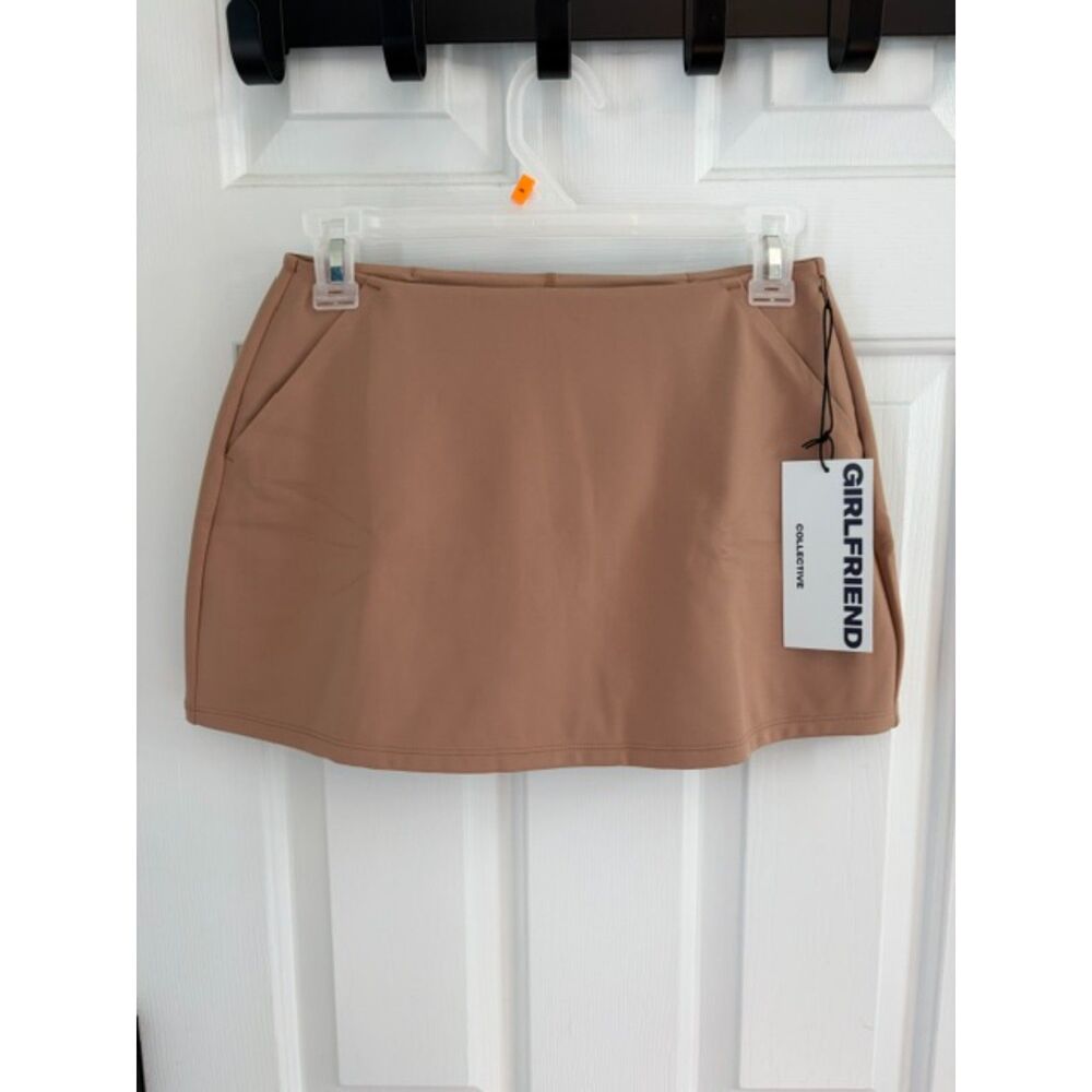 NWT Girlfriend Collective Mini Skort Skirt Built in Shorts Size Medium